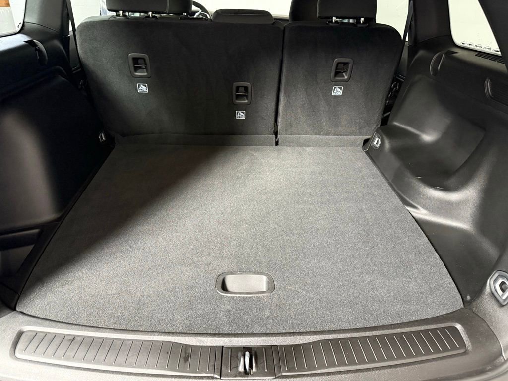 Certified 2025 Jeep Grand Cherokee Laredo X w/ Luxury Tech Group I image 15