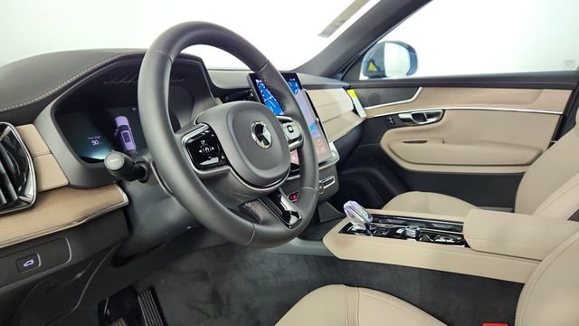 New 2026 Volvo XC90 B5 Core w/ Protection Package Premier AWD/4WD image 12