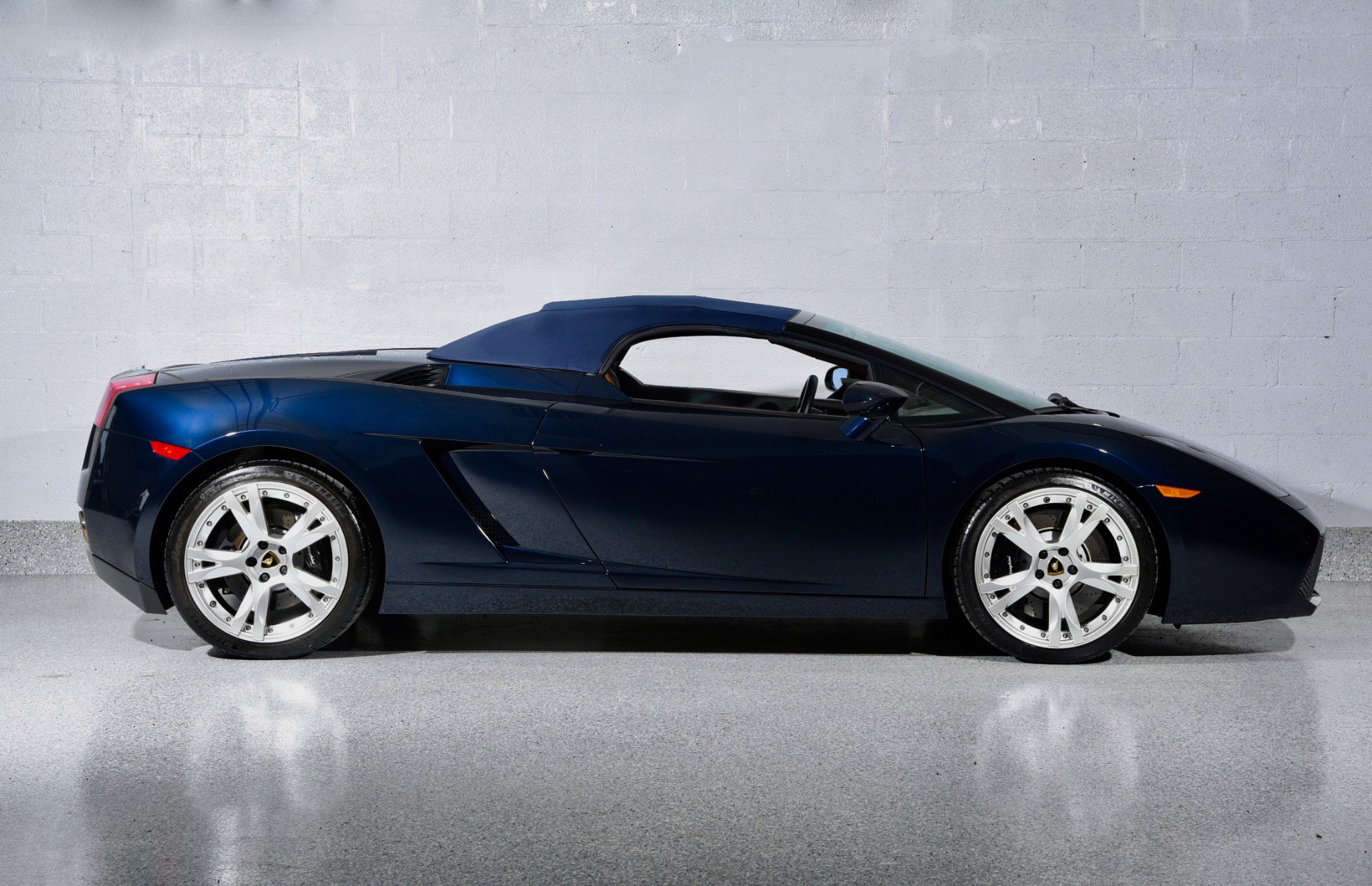 Used 2008 Lamborghini Gallardo Spyder AWD/4WD image 24