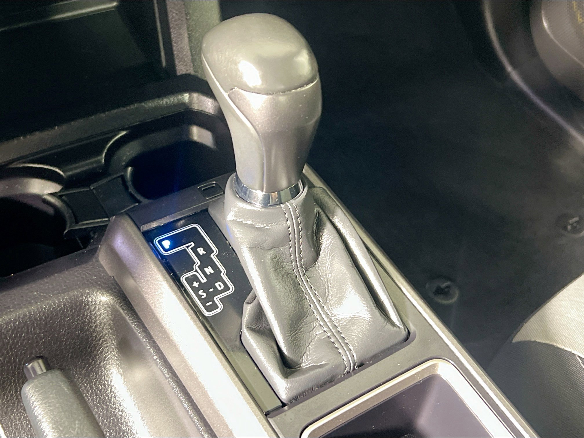 Used 2022 Toyota Tacoma TRD Sport w/ Technology Package image 25