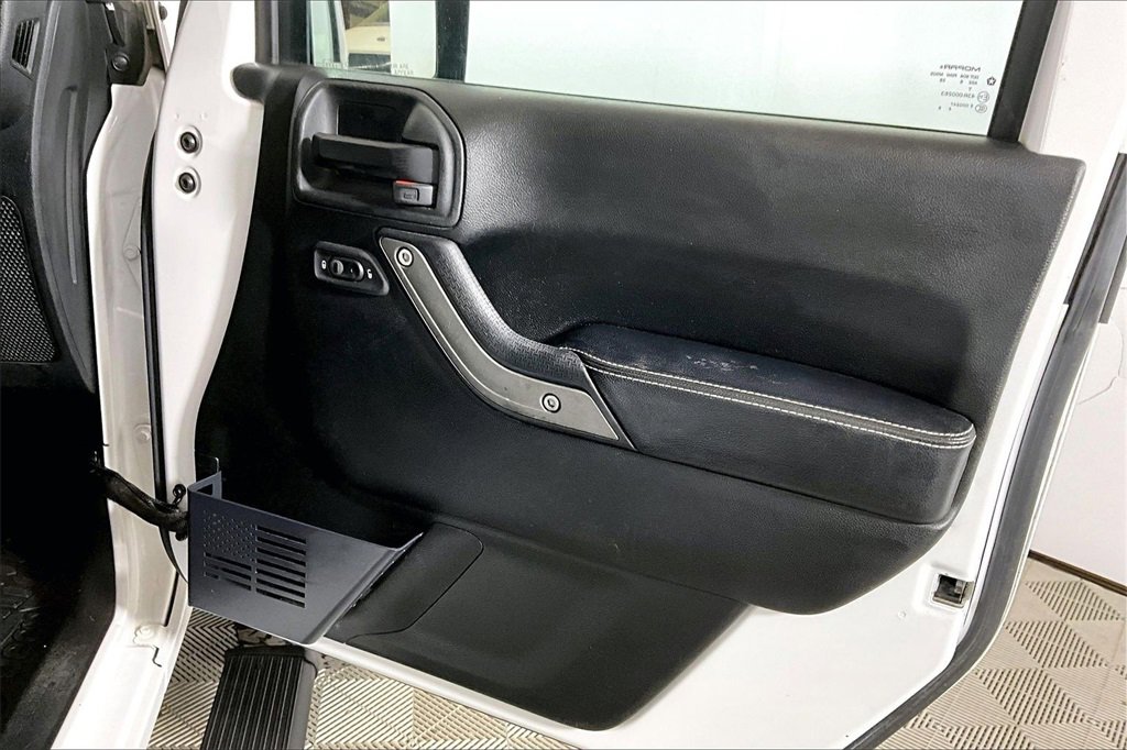 Used 2017 Jeep Wrangler Unlimited Sport image 18