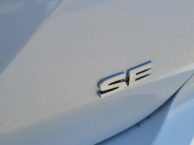 New 2026 Mitsubishi Outlander SE FWD image 10