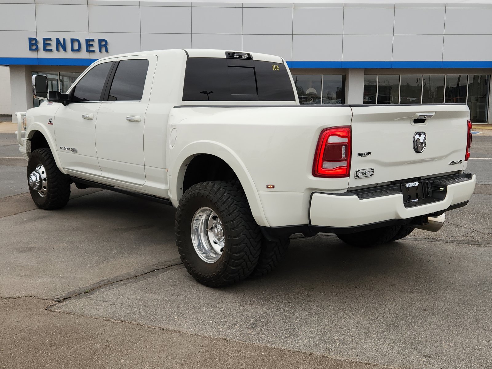 Used 2022 RAM 3500 Limited image 3