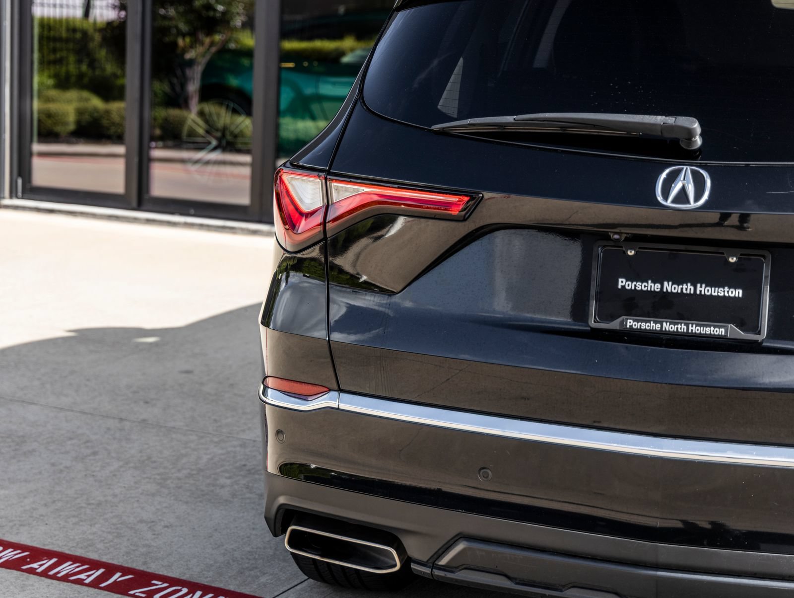 Used 2022 Acura MDX w/ Technology Package AWD/4WD image 11