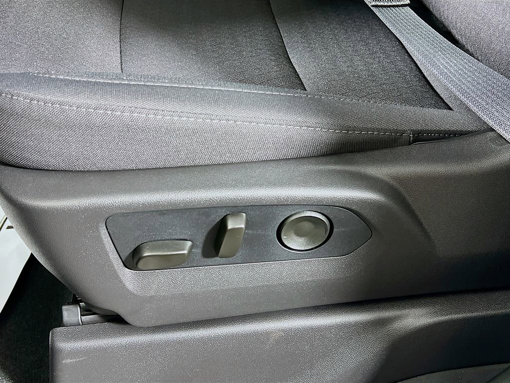 New 2026 GMC Sierra 1500 Elevation image 18