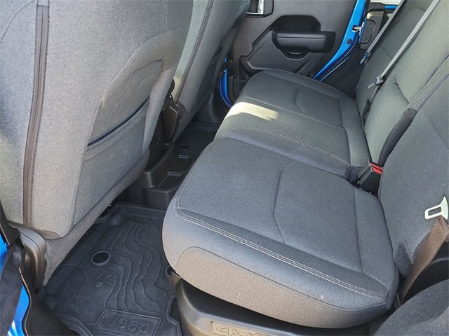 Used 2024 Jeep Wrangler Unlimited image 23