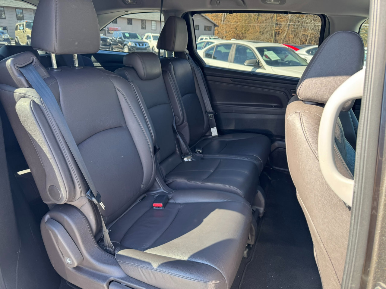 Used 2018 Honda Odyssey EX-L image 29