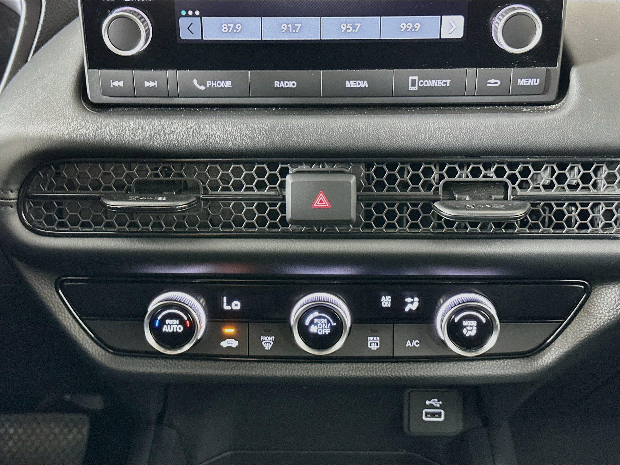Used 2025 Honda HR-V LX image 22
