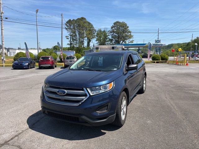 Used 2017 Ford Edge SE image 2
