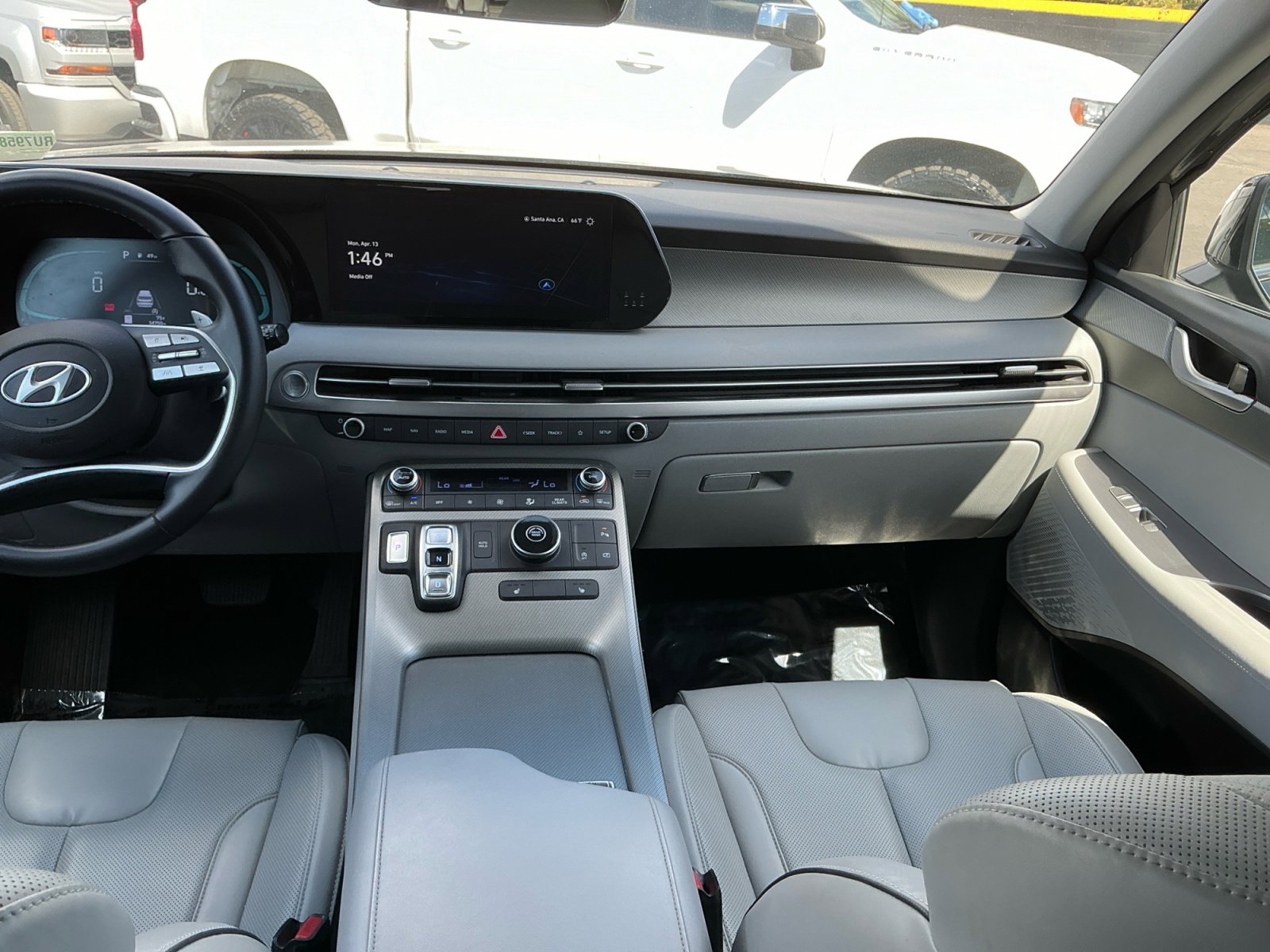 Used 2024 Hyundai Palisade SEL FWD image 16
