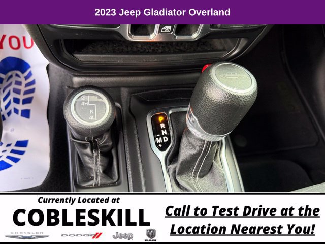 Used 2023 Jeep Gladiator Overland AWD/4WD image 22