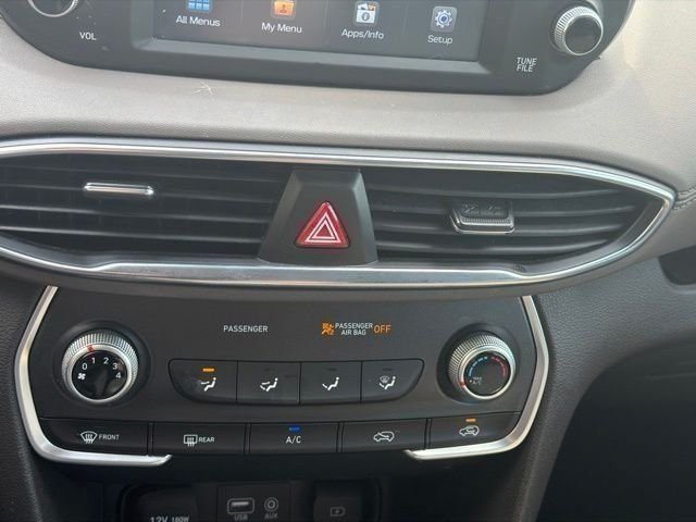Used 2020 Hyundai Santa Fe SE FWD image 20