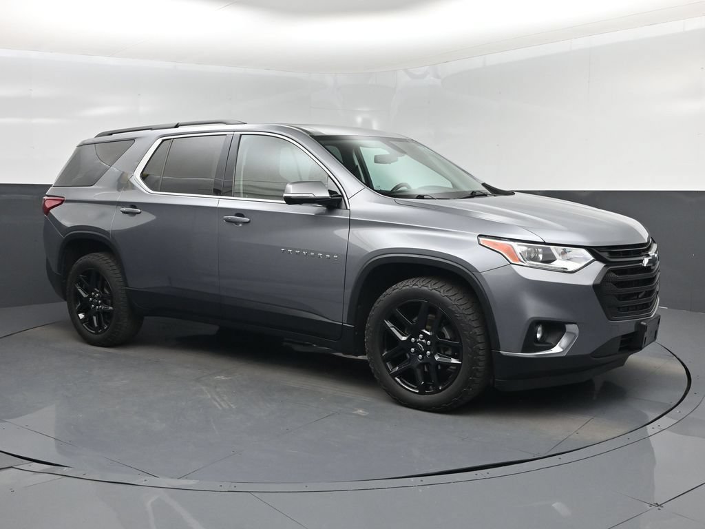 Used 2019 Chevrolet Traverse LT w/ LPO, Black Accent Package