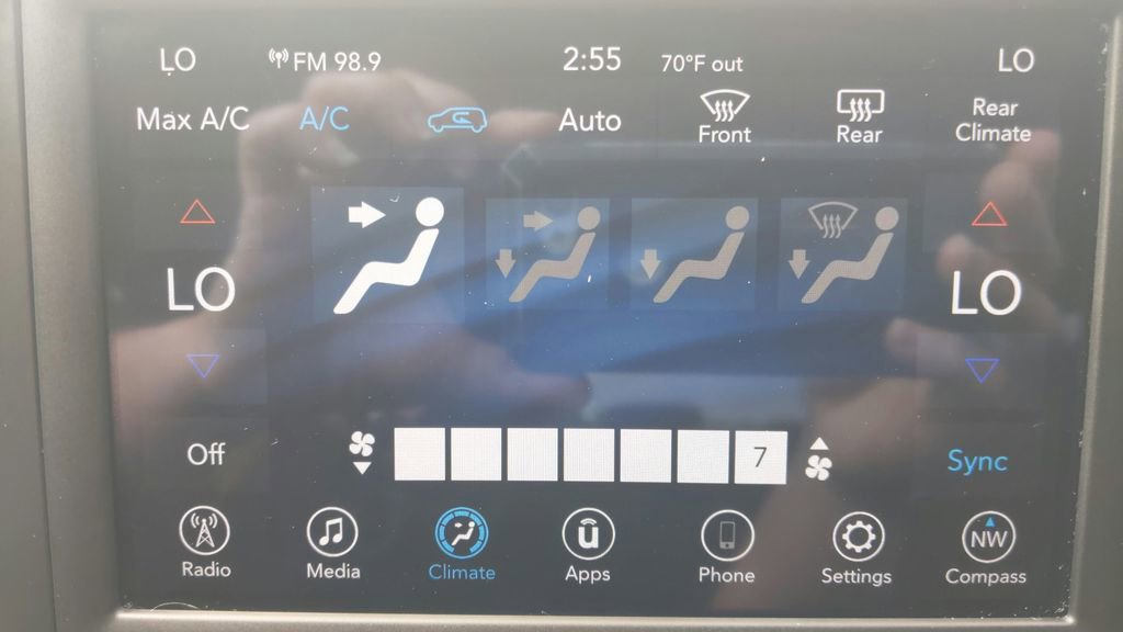 Used 2018 Chrysler Pacifica Touring Plus w/ S Appearance Package image 25