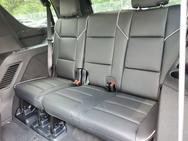 Certified 2025 Cadillac Escalade Sport w/ Touring Package AWD/4WD image 15