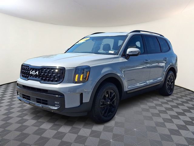 Certified 2024 Kia Telluride SX Prestige X-Pro image 3