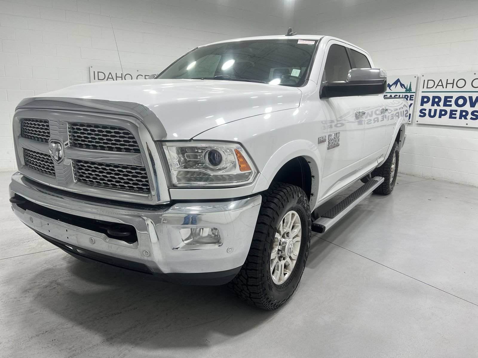 Used 2018 RAM 3500 Laramie AWD/4WD image 4