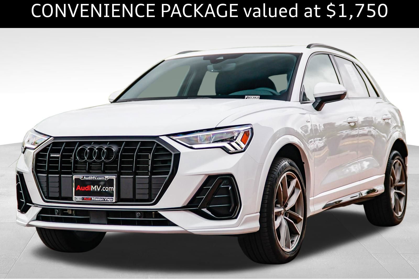 Used 2025 Audi Q3 2.0T Premium w/ Convenience Package image 3