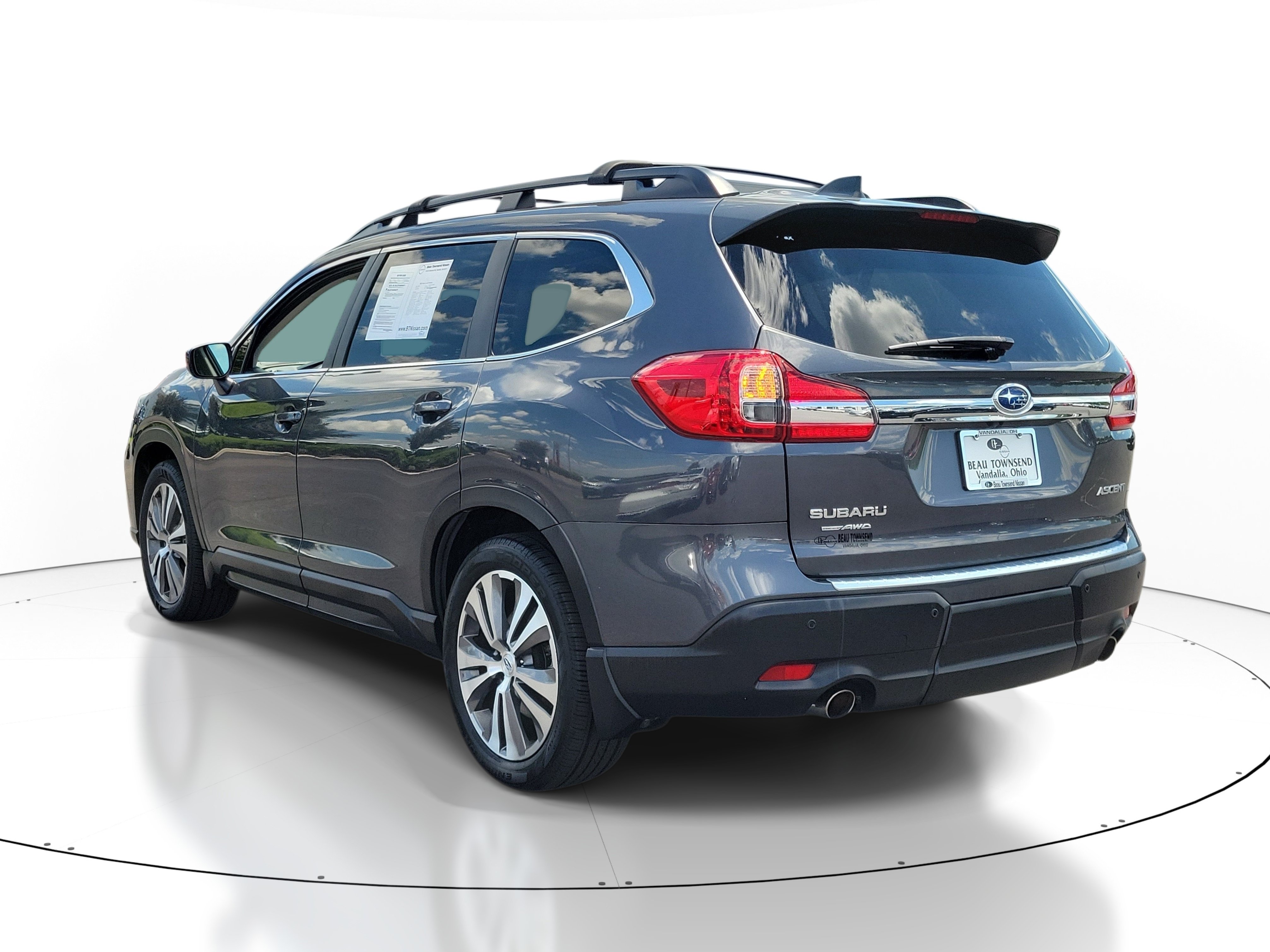 Used 2021 Subaru Ascent Premium w/ Sport Package AWD/4WD image 3