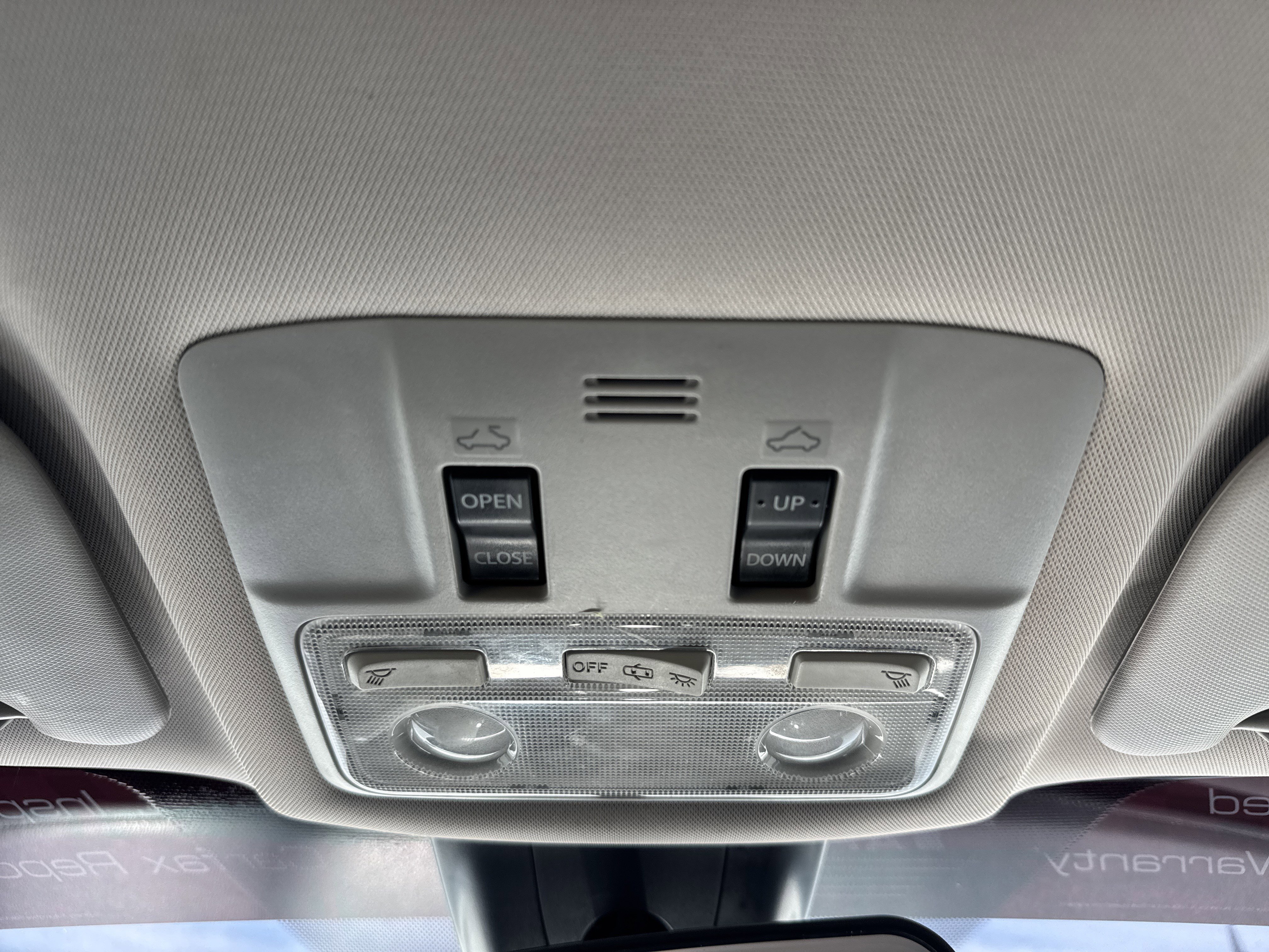 Used 2019 Toyota Corolla SE w/ SE Premium Package FWD image 25