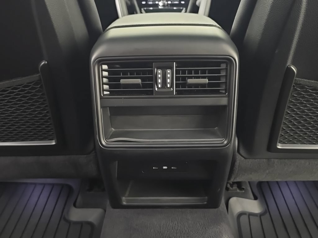 Certified 2024 Porsche Cayenne S AWD/4WD image 25
