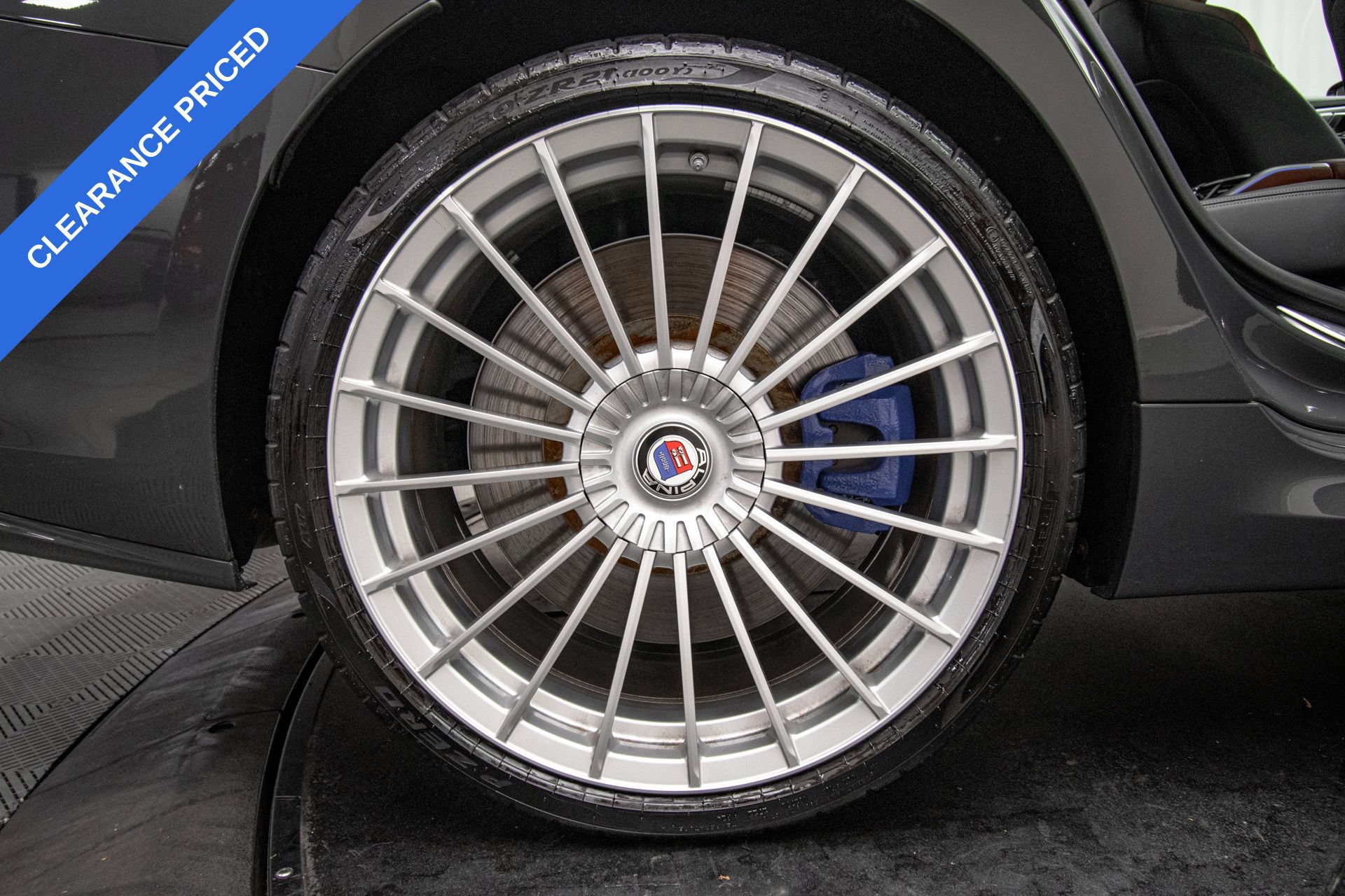 Used 2024 BMW ALPINA B8 xDrive Gran Coupe AWD/4WD image 41