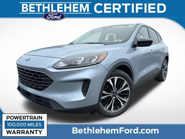 Used 2022 Ford Escape SE w/ SE Sport Appearance Package FWD image 1