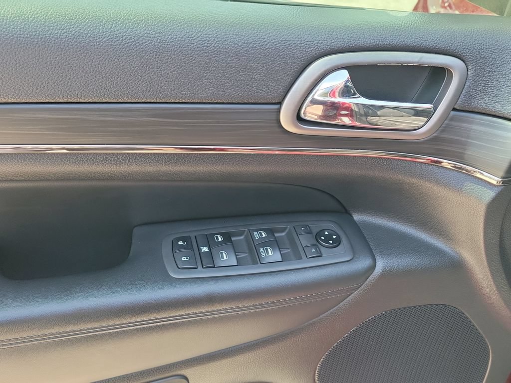 Used 2021 Jeep Grand Cherokee Limited X RWD image 20