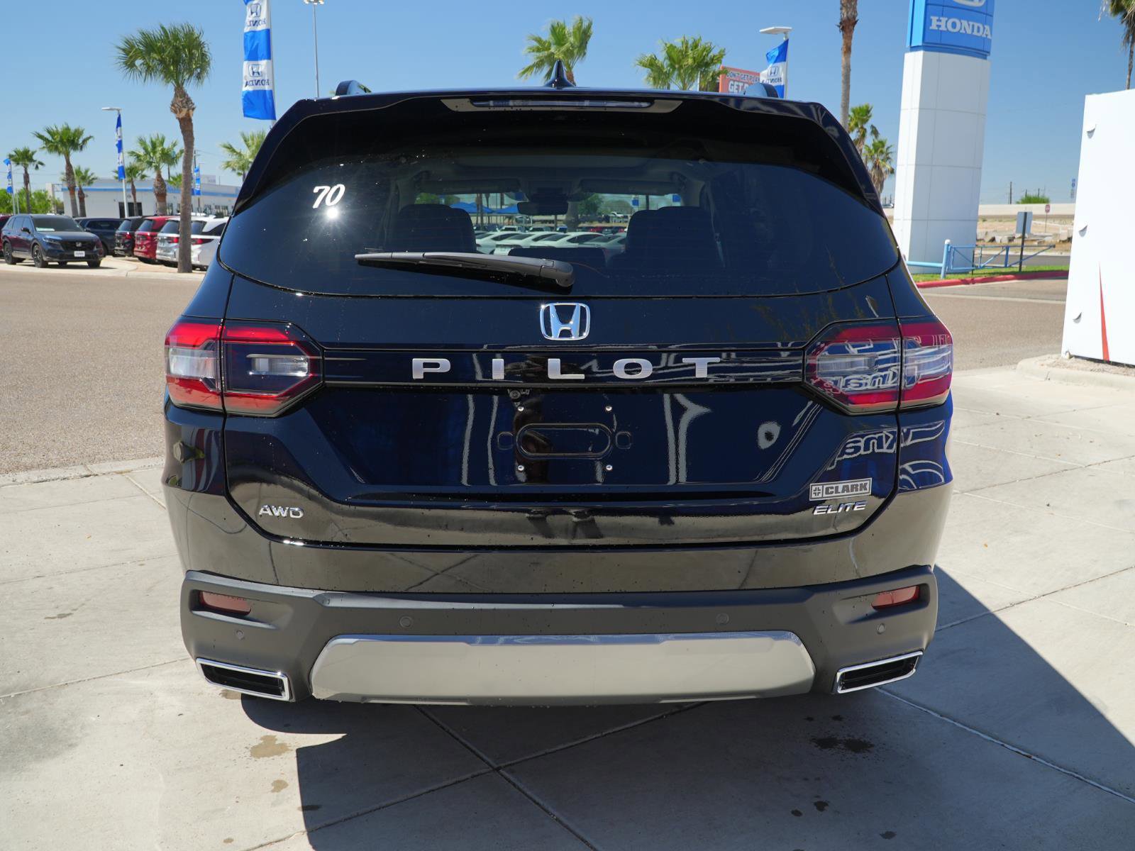 New 2026 Honda Pilot Elite image 6