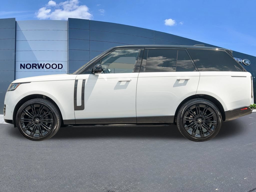 Used 2024 Land Rover Range Rover SE AWD/4WD image 7
