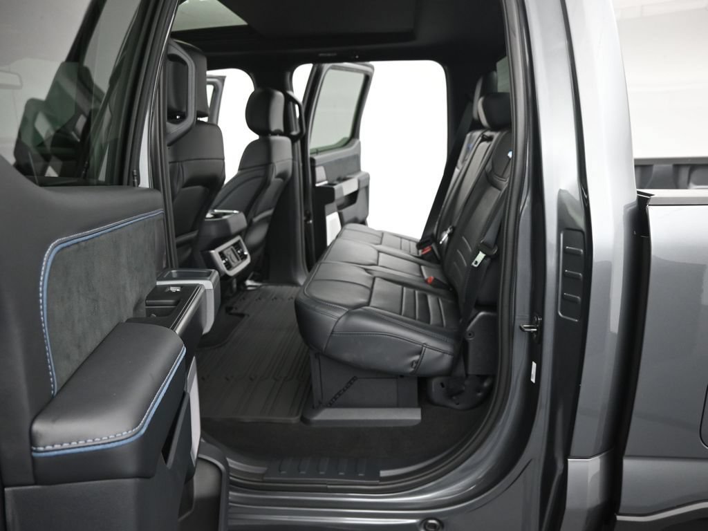 New 2026 Ford F350 Platinum AWD/4WD image 21