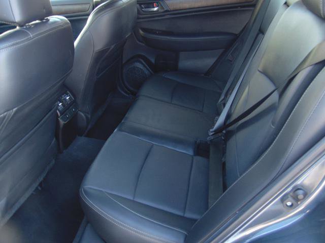 Used 2015 Subaru Outback 2.5i Limited image 11