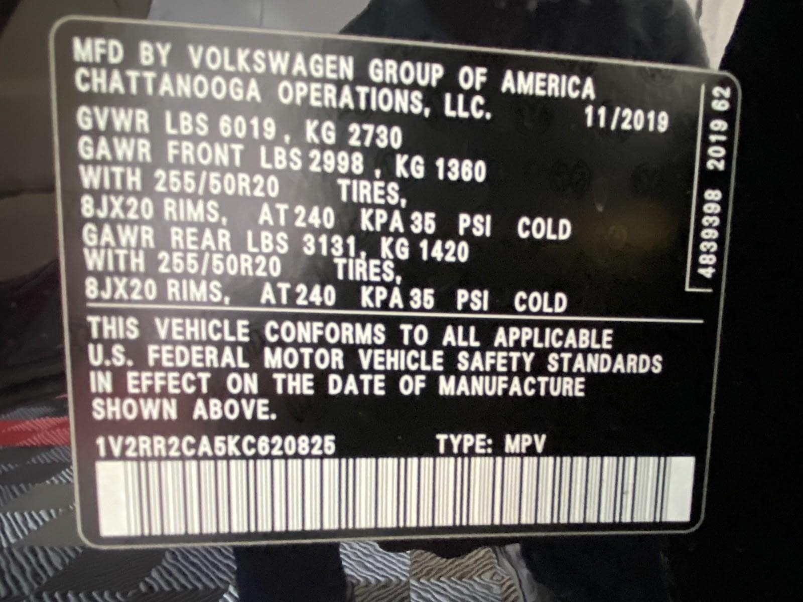 Used 2019 Volkswagen Atlas SEL R-Line AWD/4WD image 32