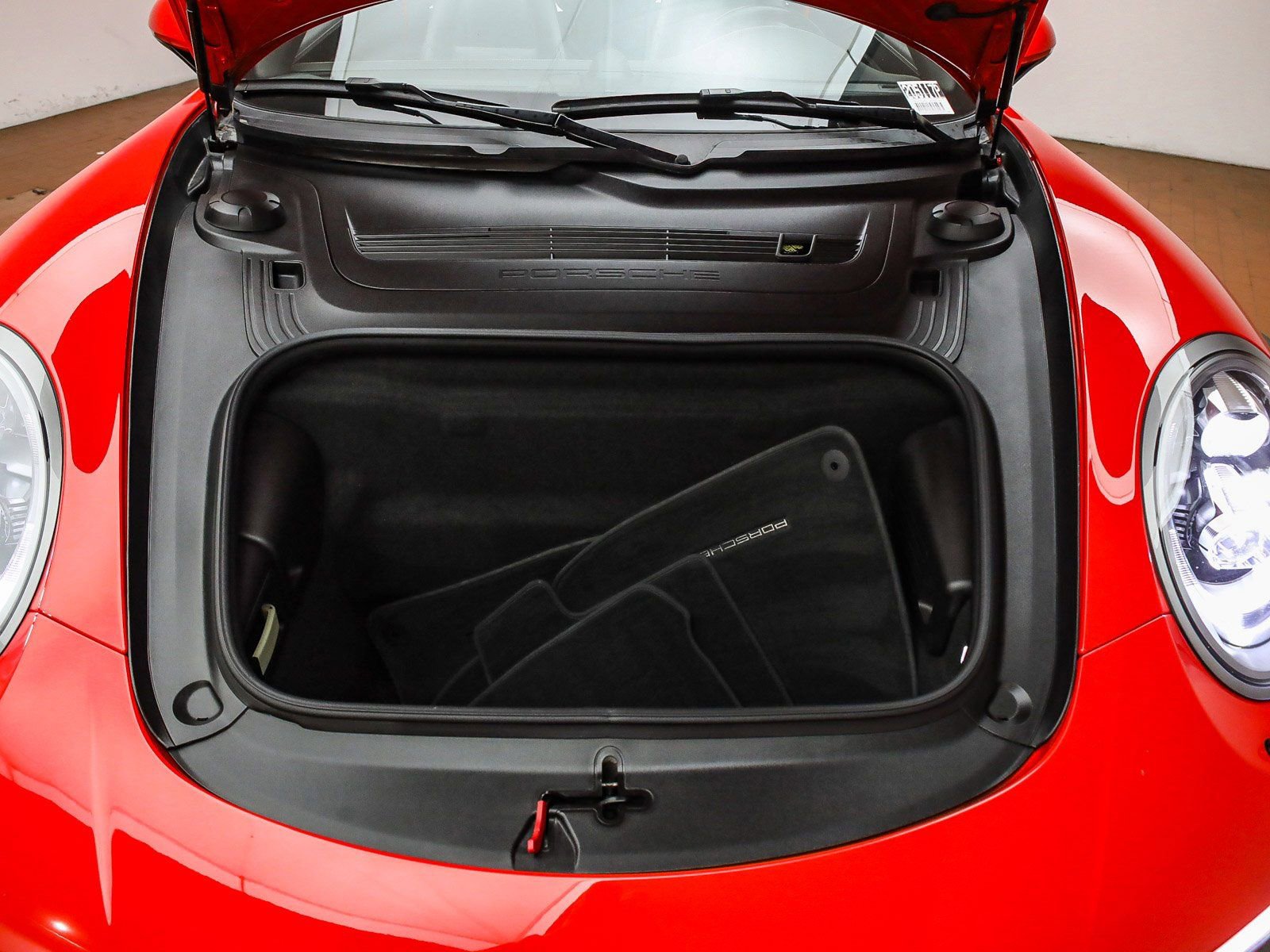 Certified 2017 Porsche 911 Targa 4S image 30