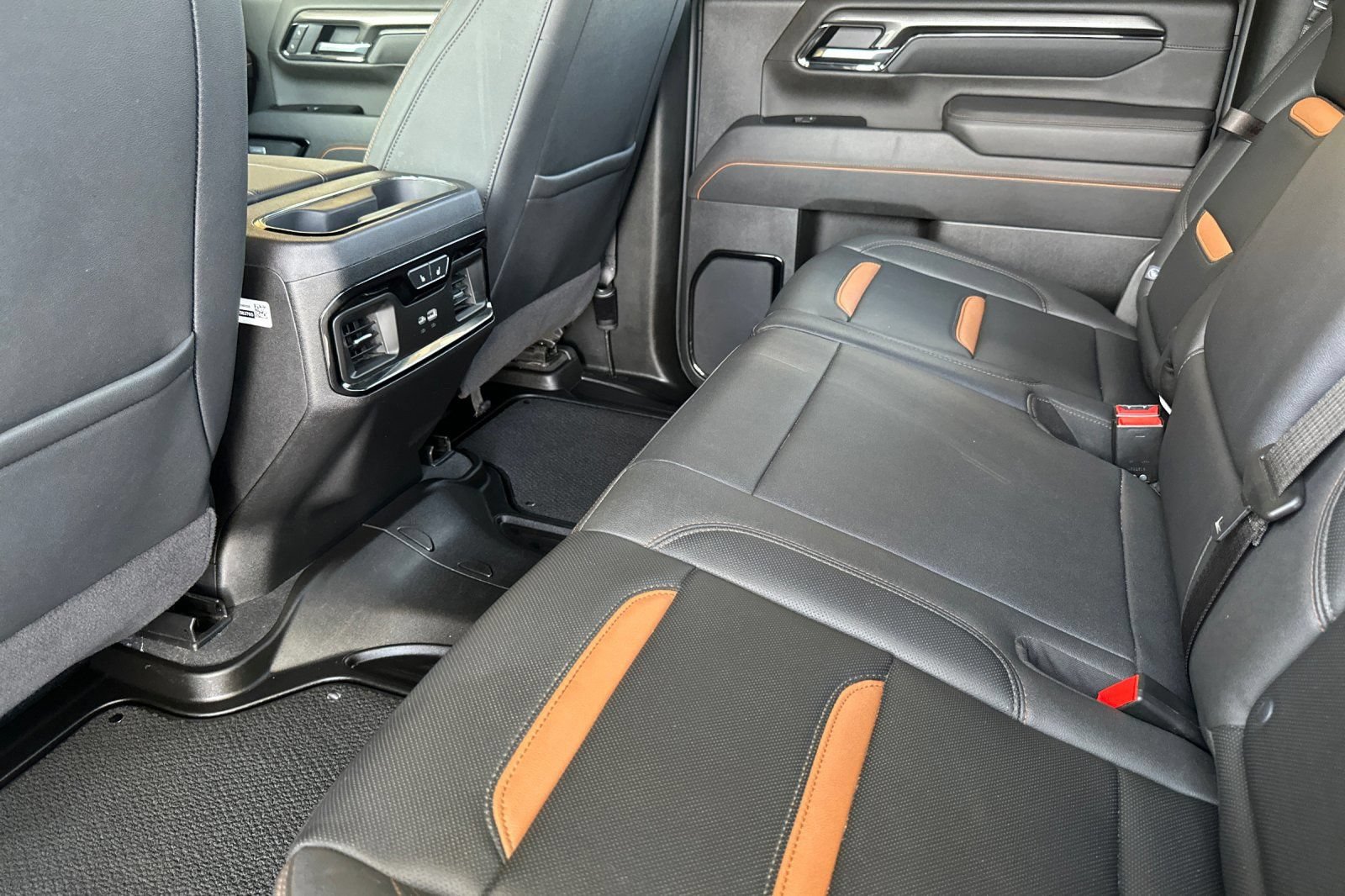 Certified 2026 GMC Sierra 2500 AT4 AWD/4WD image 13