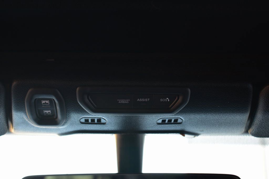 Used 2022 Jeep Wrangler Unlimited Sahara image 43