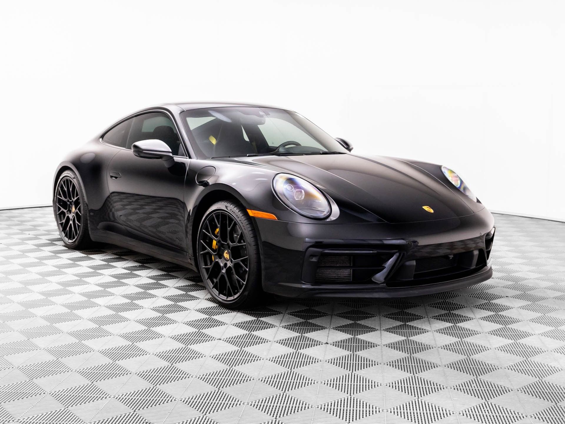 Used 2023 Porsche 911 Carrera GTS image 6