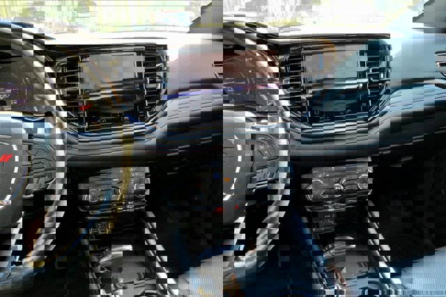 Used 2021 Dodge Durango R/T w/ Blacktop Package image 5