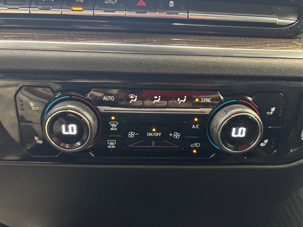 Used 2023 Chevrolet Silverado 1500 LT image 30