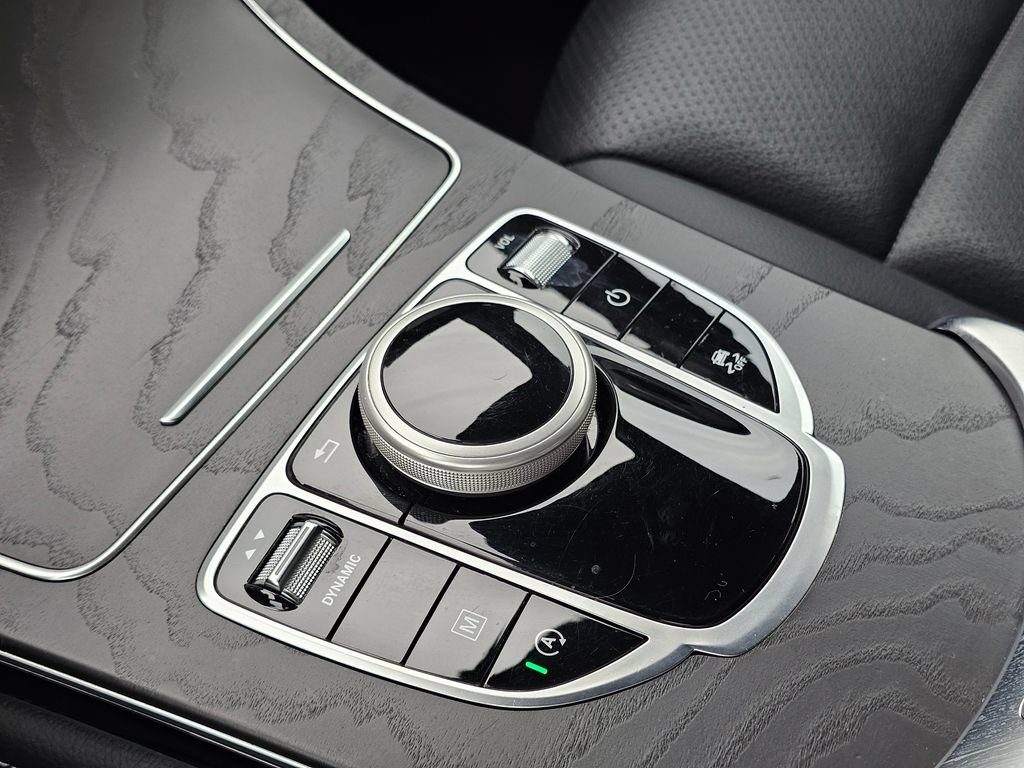 Used 2019 Mercedes-Benz GLC 300 4MATIC image 33