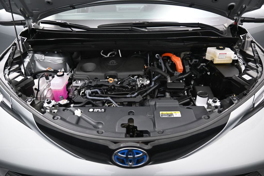 Used 2025 Toyota Sienna Limited AWD/4WD image 42