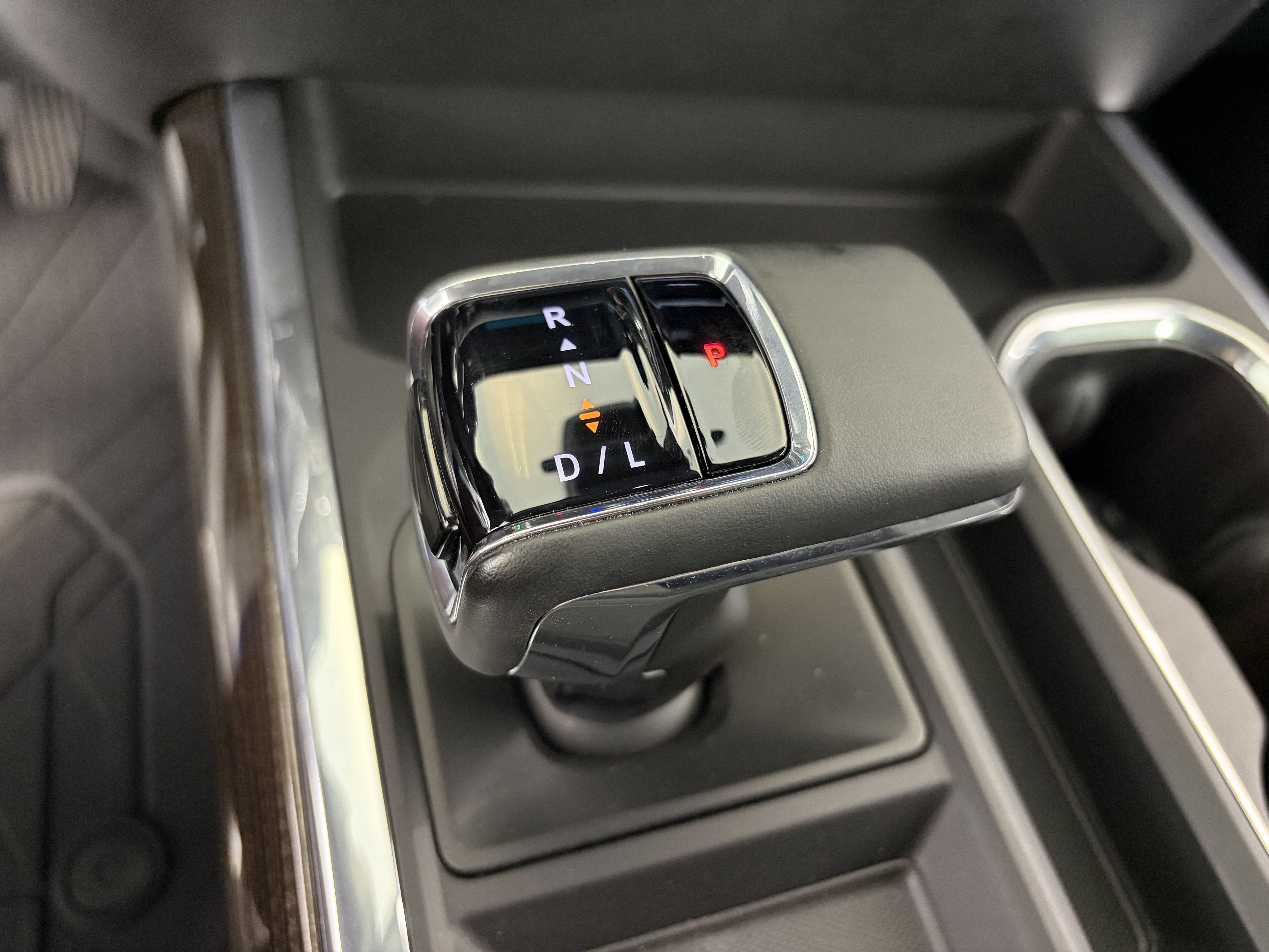 Used 2024 Chevrolet Silverado 1500 RST w/ Protection Package AWD/4WD image 27