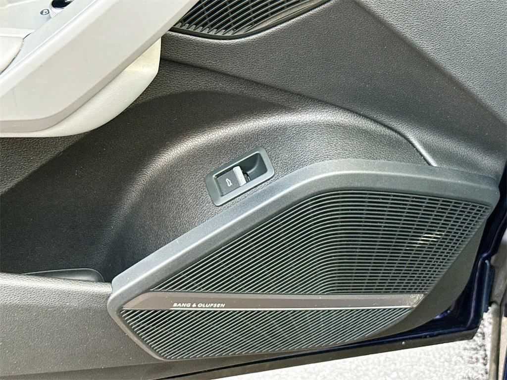 Used 2018 Audi SQ5 Premium Plus image 20