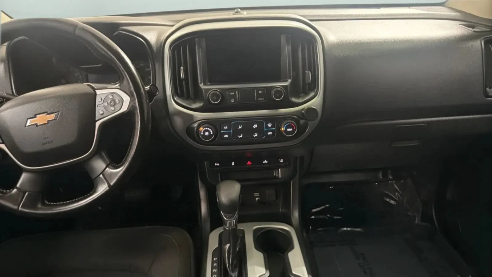 Used 2022 Chevrolet Colorado LT w/ Fleet Safety Package AWD/4WD image 15