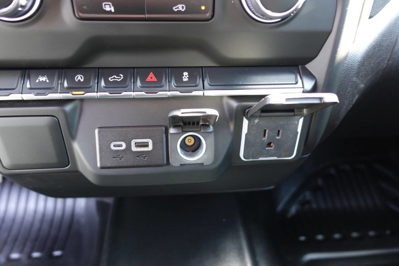 Used 2024 Chevrolet Silverado 1500 W/T w/ WT Fleet Convenience Package AWD/4WD image 39