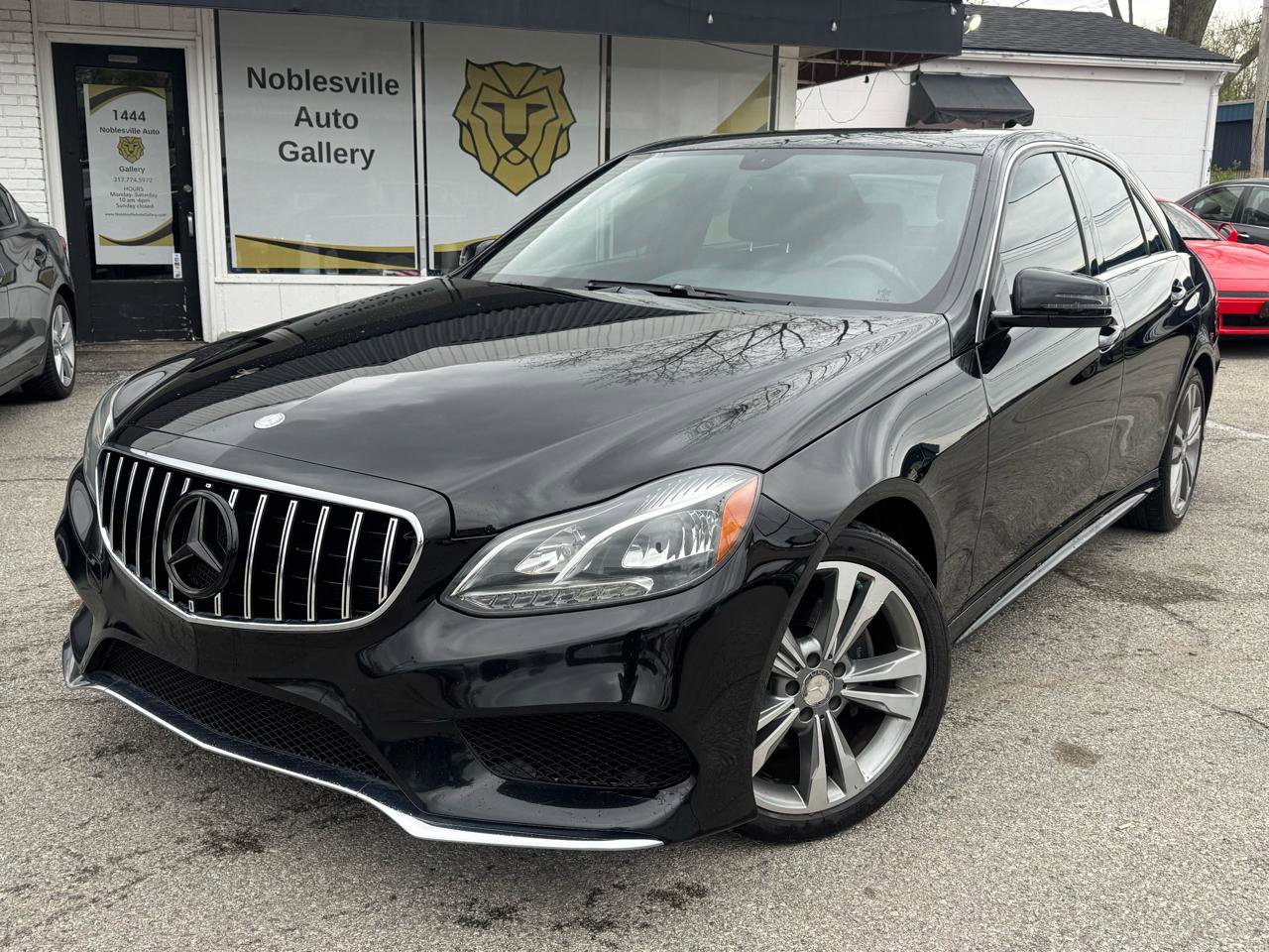 Used 2015 Mercedes-Benz E 350 4MATIC Sedan image 1