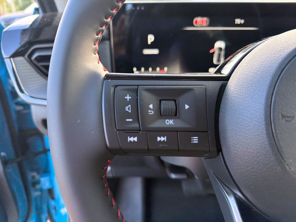 New 2027 Nissan Kicks SR FWD image 19