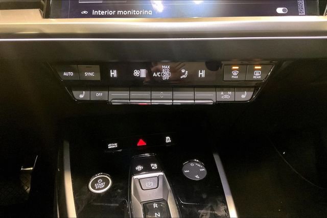 Certified 2024 Audi Q4 e-tron Prestige image 32