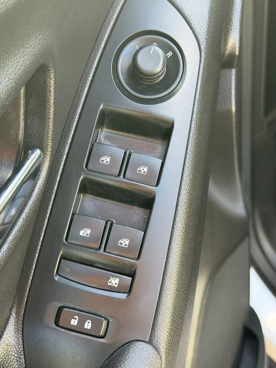 Used 2018 Chevrolet Trax LS image 10