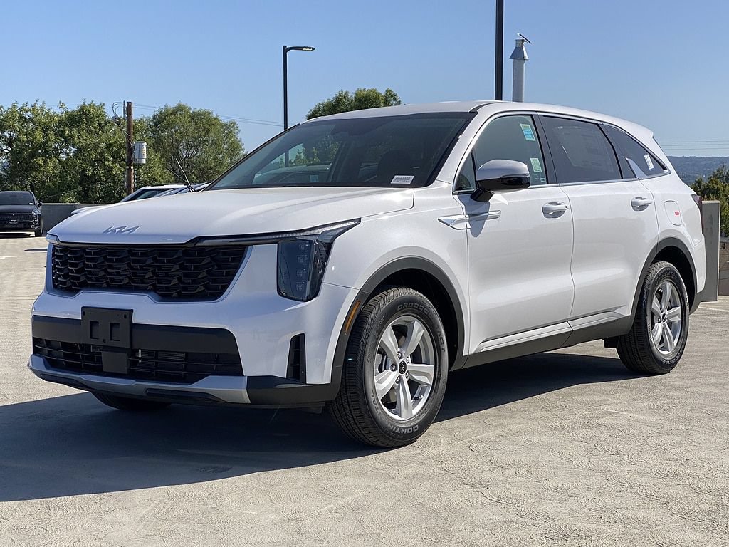 New 2026 Kia Sorento LX FWD image 7